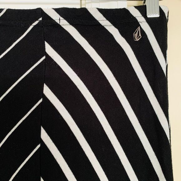 Volcom Women's Black & White Stripe Full Length Maxi Skirt | Size: S - Picture 7 of 7